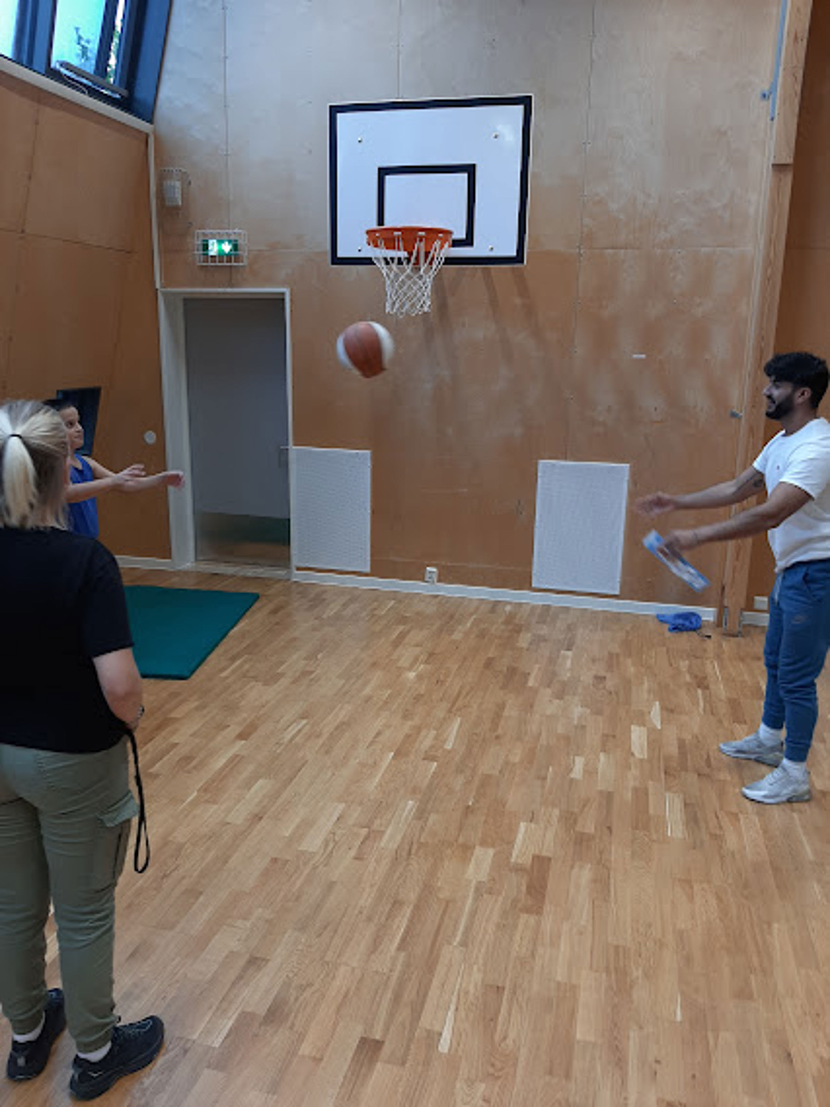 kaste ball
