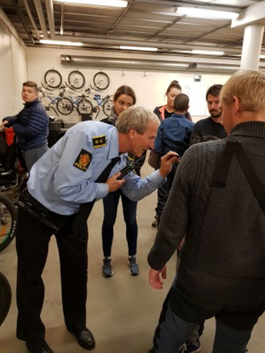 Politimann forteller