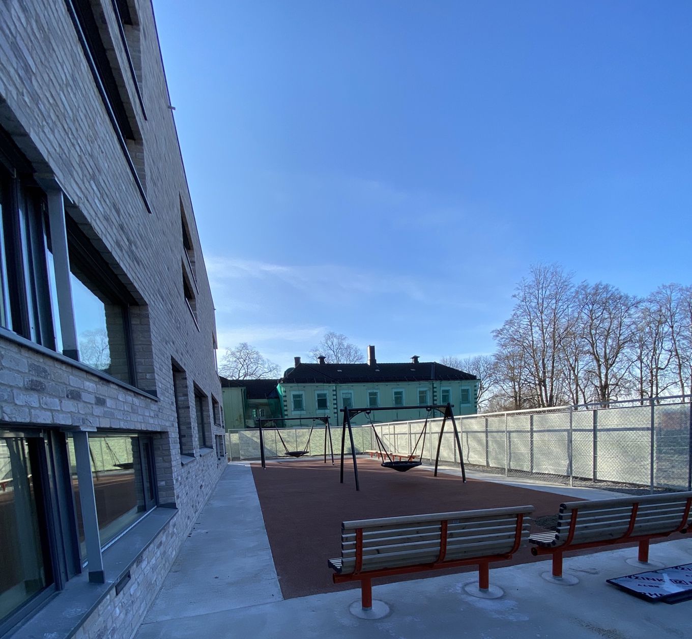 Uteområde baksiden.