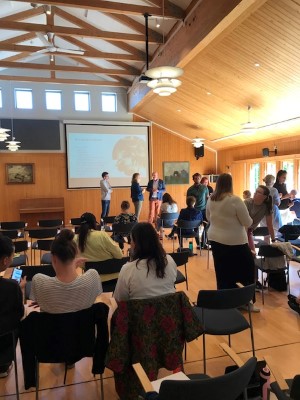 Diskusjoner i alle pauser!